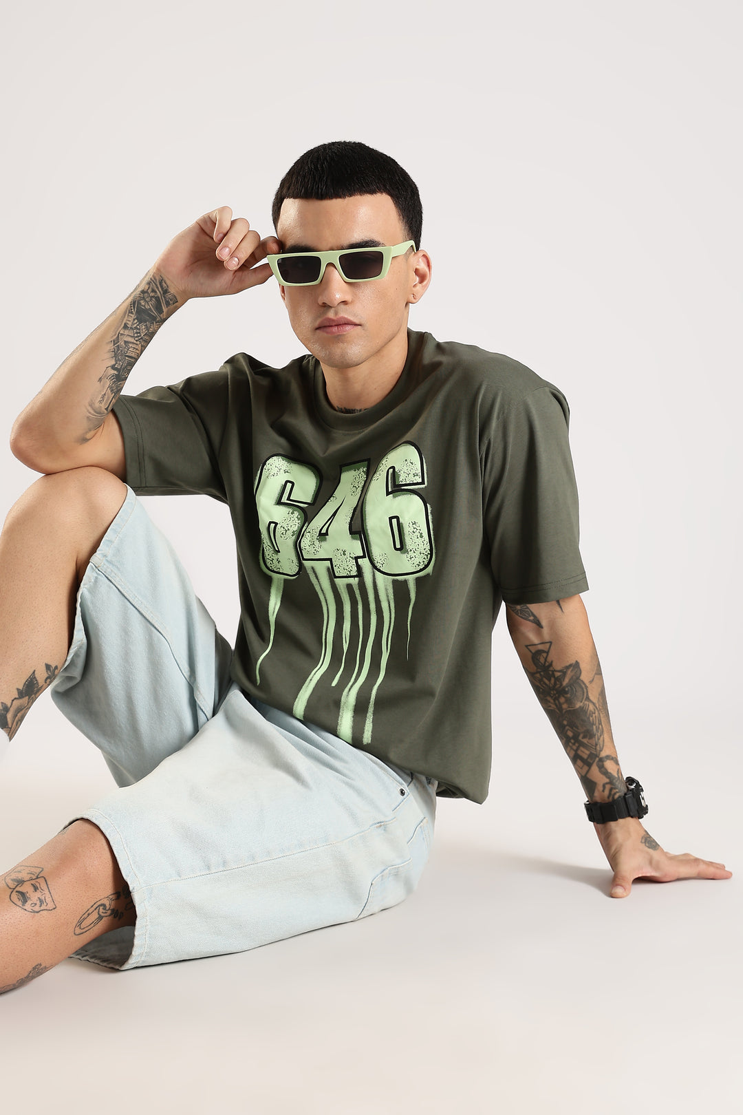 CURRENCY OF TIME UNISEX TEES